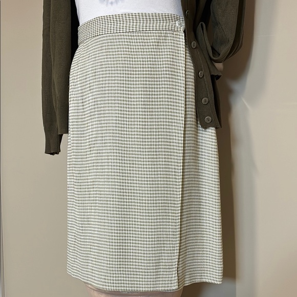 Chapter One Dresses & Skirts - Gingham Midi Wrap Skirt; Vintage Light Olive Green & White, Lined, Size 2; EUC